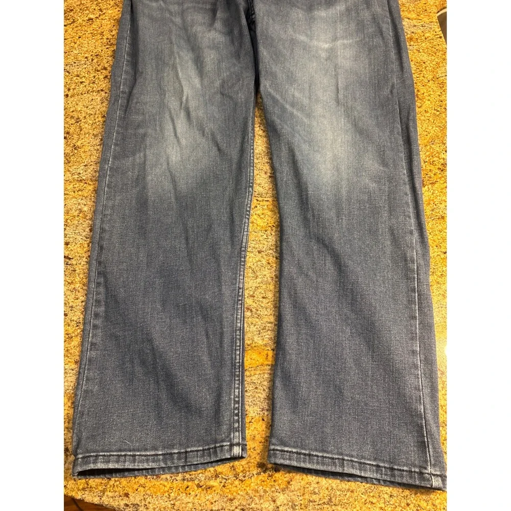 Levis 502 Regular Taper Mens Blue Jeans Fits 40W 29L (Tagged 44W 34L) Denim Pant
